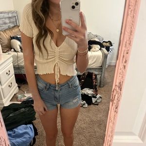 cream color crop top!